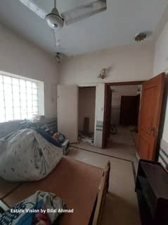 Madina Town y block 5 marla double story house for sale