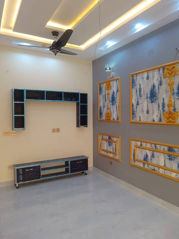 5 MARLA BRAND NEW PRIME LOCATION HOUSE IN DHA 13