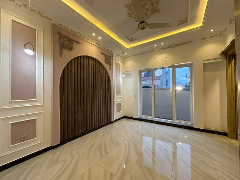 12 MARLA CORNER PALACE FOR SALE IN DHA RAHBAR 15