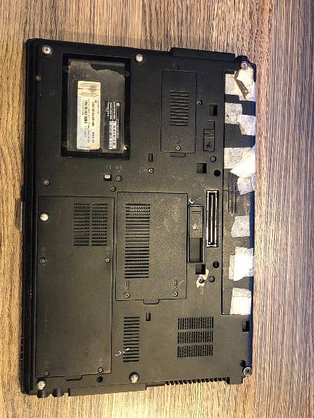 HP laptop EliteBook 8540w 5