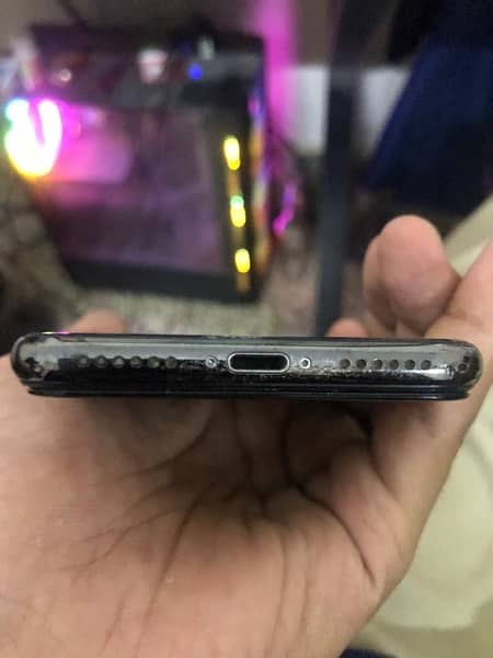 Iphone X Pta Approved (back glass crack) 2