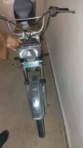 only copy bike working good argent sale. . . 2