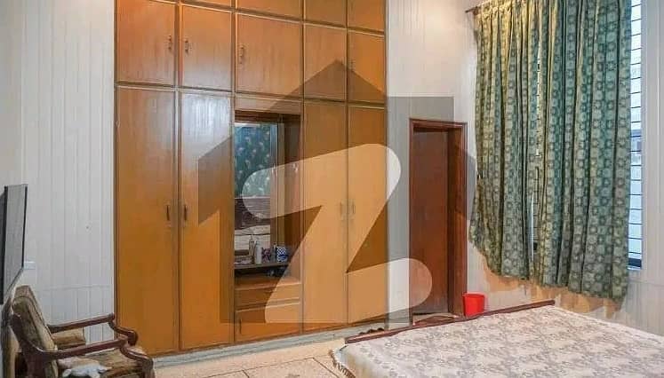 Corner House For sale In Johar Town Phase 1 - Block A2 9