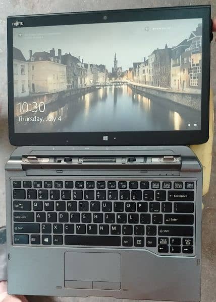 fujitsu laptop 0