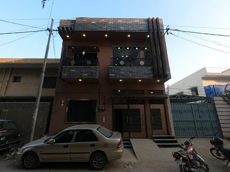 Prime Location 122 Square Yards House For sale In Rs. 23500000 Only 1