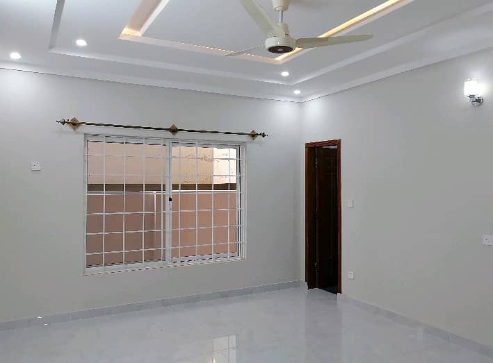 House For sale Is Readily Available In Prime Location Of Bahria Town Phase 2 1
