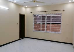 10 Marla House In Bahria Town Rawalpindi For sale At Good Location