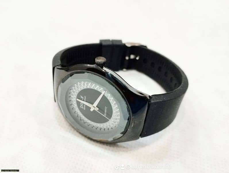 stylish analog woman's wrist watch 0