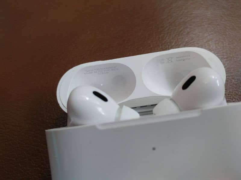 apple airpods pro 2nd generation 1