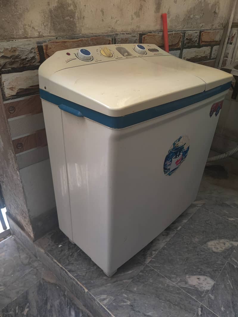 Washing machine and dryer super asia 4