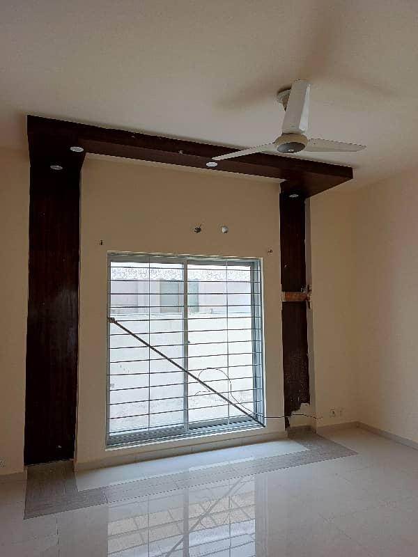 32 Marla Lower Portion For Rent In DHA EME SOCIETY LAHORE 9