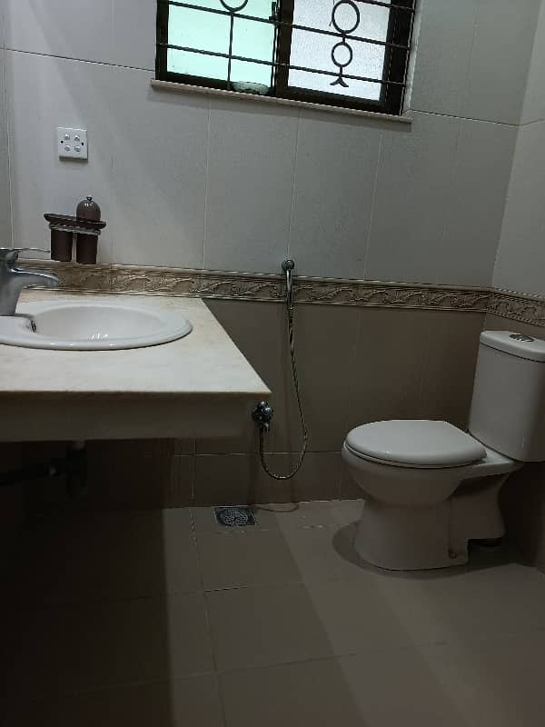 32 Marla Lower Portion For Rent In DHA EME SOCIETY LAHORE 28