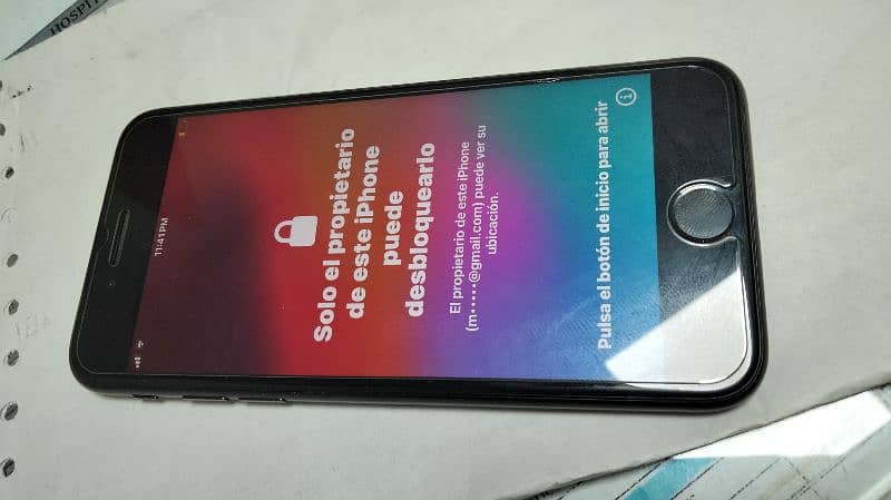 Iphone SE 2020 Model (Blocked by owner) 4
