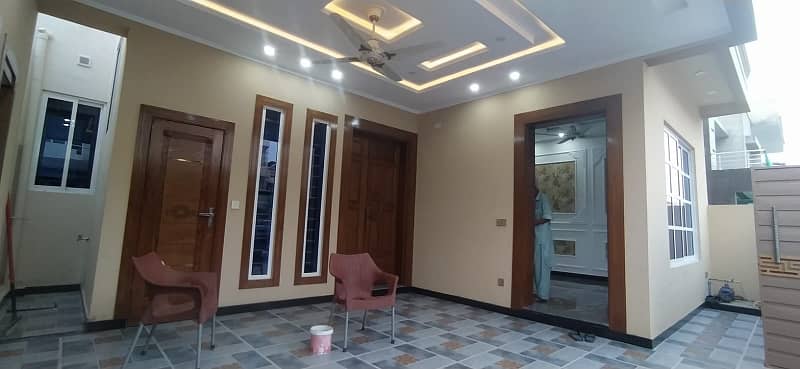 7 MARLA Double Storey House Available for sale in Jinnah Garden Islamabad 12