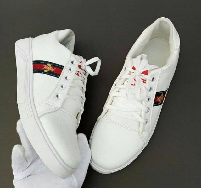 Men's sports shoes white delivery free 2
