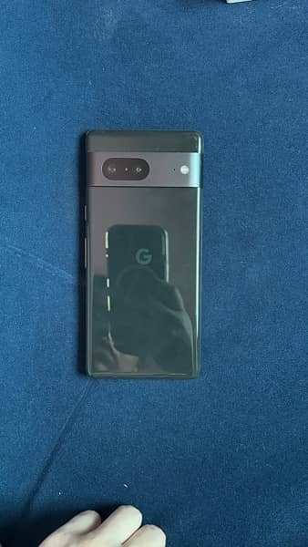 Google Pixel 7 Black (Excellent condition) 1