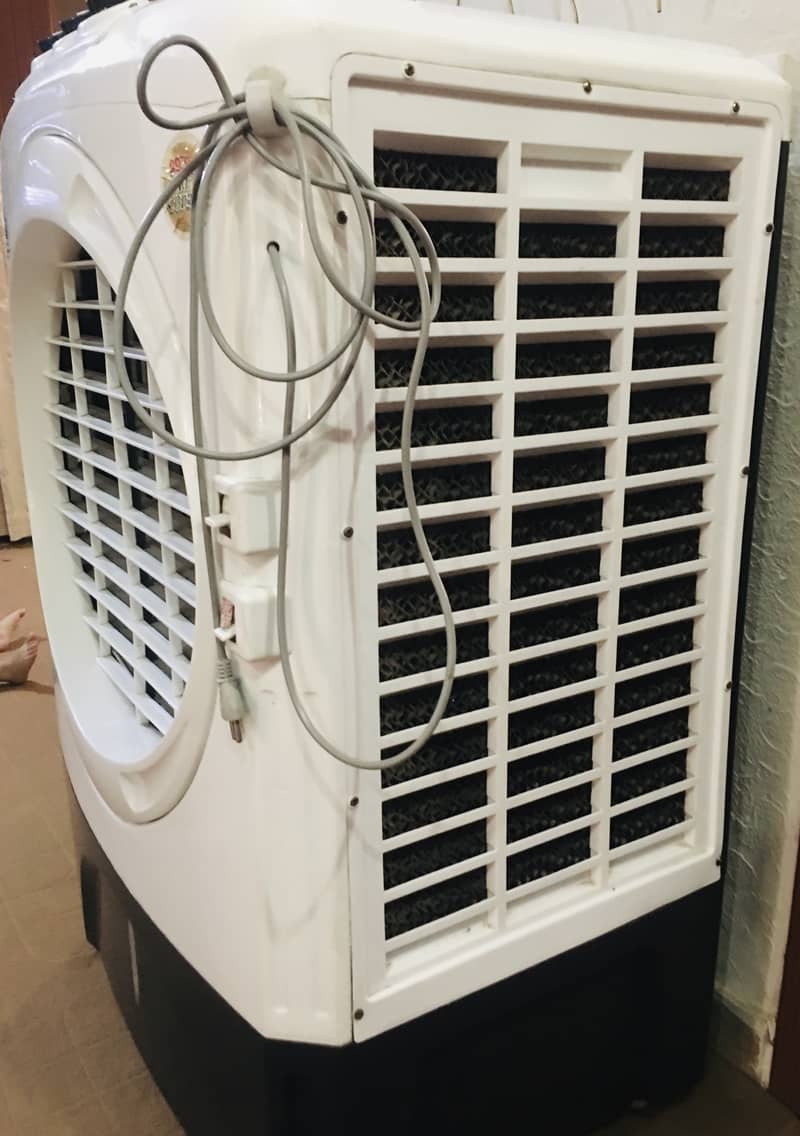 Air Cooler In Excellent Condition 1