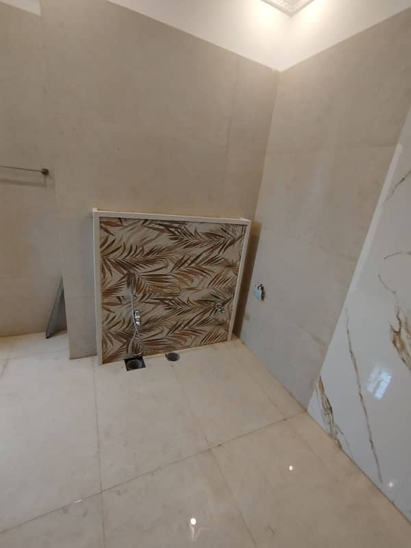 5 MARLA PRIME LOCATION BRAND NEW HOUSE FOR SALE IN DHA RAHBAR BLOCK L 23