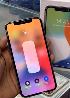 iPhone x 256 GB PTA approved my WhatsApp number 0313=4912=348