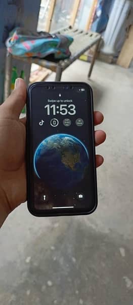 iPhone XR condition 9/10 1