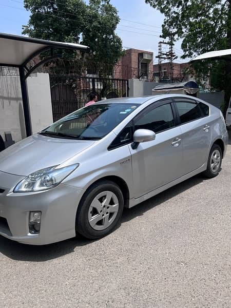 Toyota Prius 2011 11