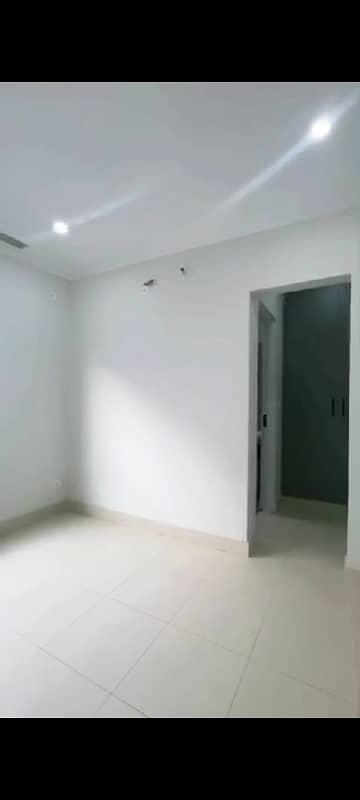 5 Marla Brand New Flats For Sale in Bahria orchard 5