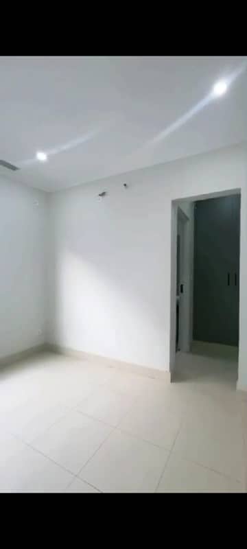 5 Marla Brand New Flats For Sale in Bahria orchard 11