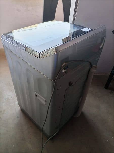 Haier 9.5 kg Fully Automatic Washing Machine 3