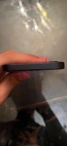 iPhone 12 64GB - Mint Condition 100% Battery Health 3