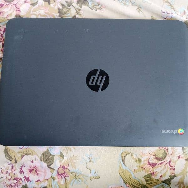 HP Chromebook excellent condition 2