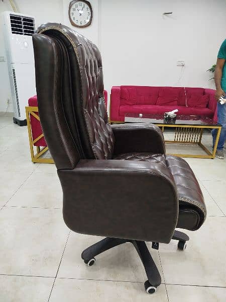 comfortable chair office 1