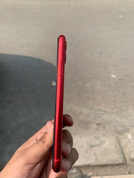 iphone 11 64gb dual pta aproved 3