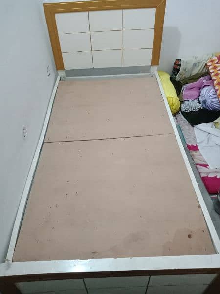 This is a bed and its condition is evident in the pictures 3