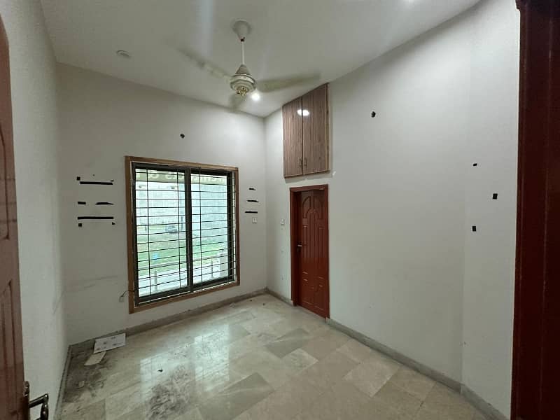 dc colony flat for rent (first floor 3 bedrooms) 4