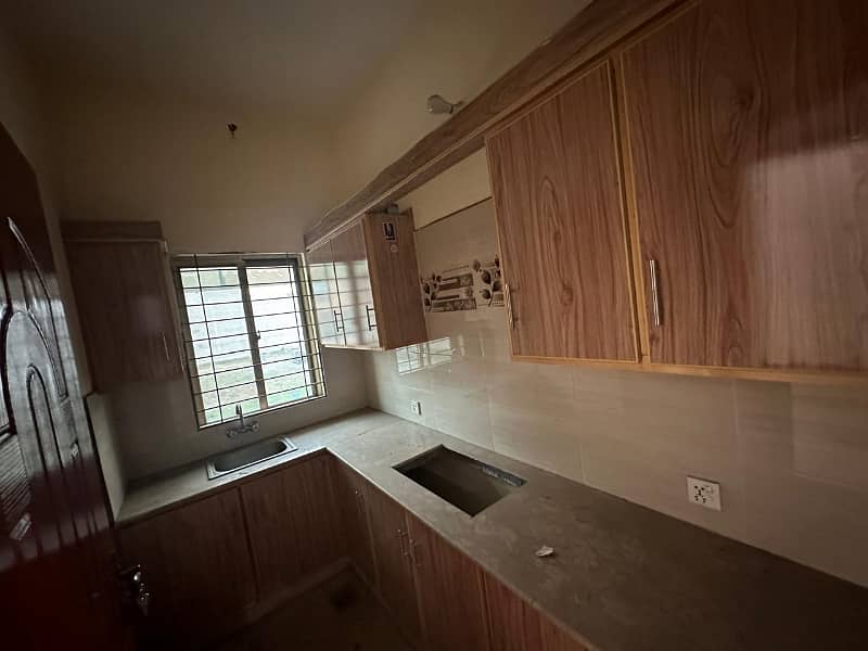 dc colony flat for rent (first floor 3 bedrooms) 6