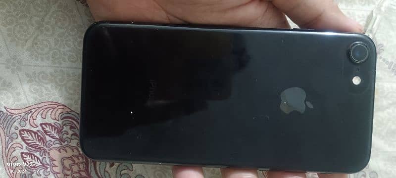 Iphone 7 128 GB with Box PTA Approved 2