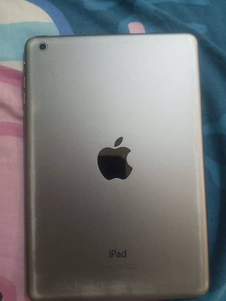 Apple iPad mini 3