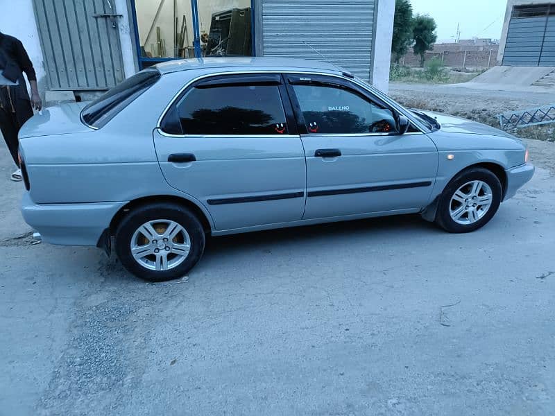 Suzuki Baleno 1999 4