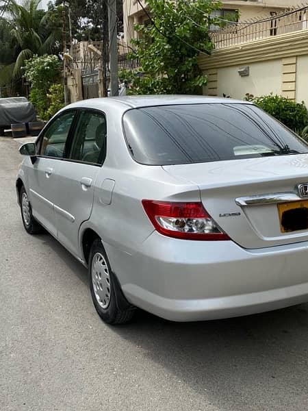 Honda City IDSI 2005 5