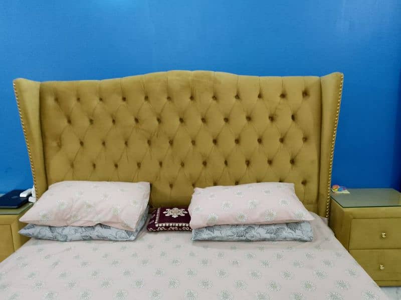 complete bedroom set | Bed + dressing + side tables + sofa + curtains 7