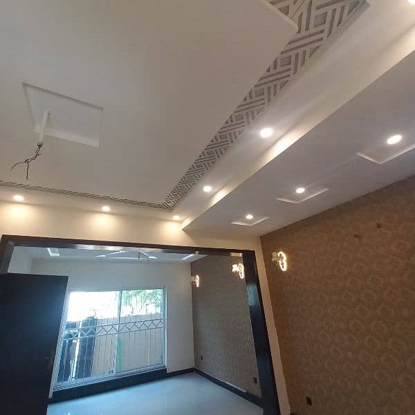 5 Marla New House For Rent in Bahria Town Lahore 11
