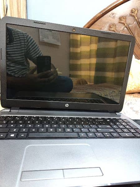 HP LAPTOP COREi3 4GEN 8GB RAM 1TB HARD 1