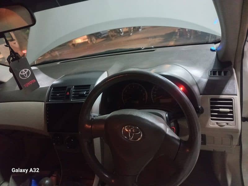 Toyota Corolla XLI vvt-i 2010 10