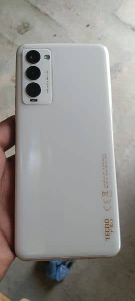 Tecno Camon 18t 0