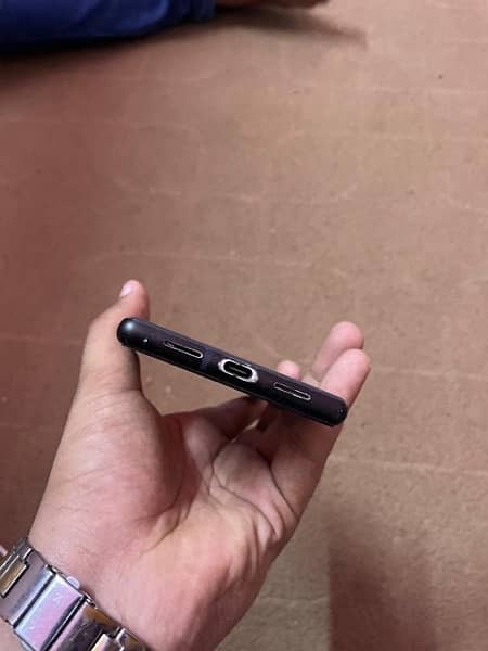 GooGle pixel 6 ( mint condition ) 5