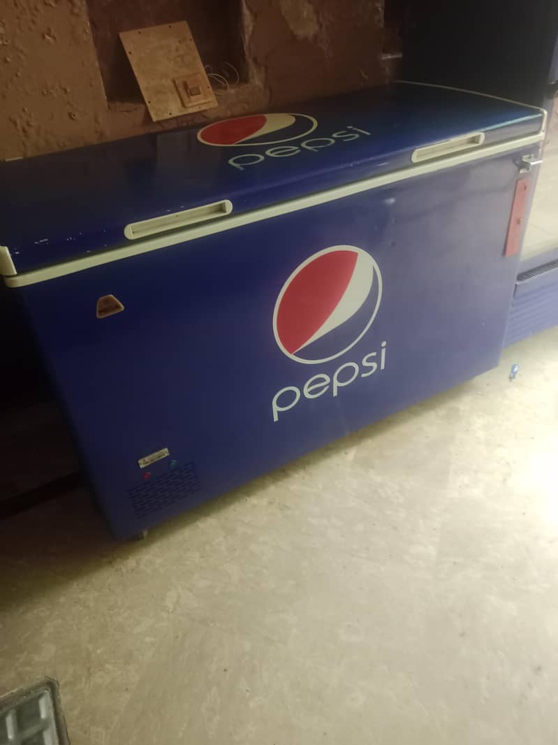 Deep Freezer in good Condition for Sale (03334357192) 1
