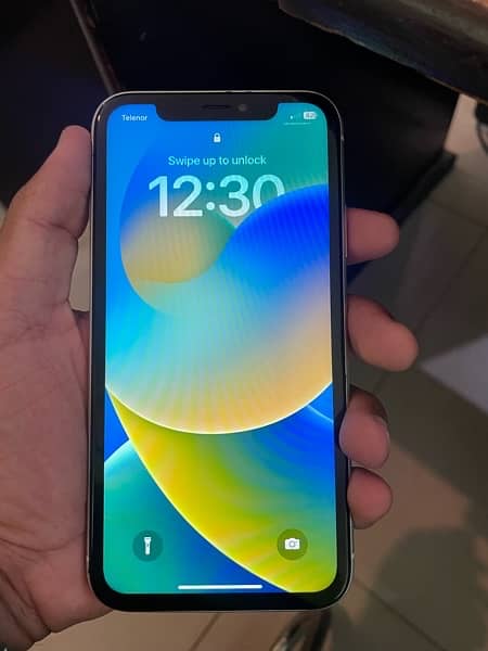 IPhone XR Official PTA proof Waterpack 64Gb 0