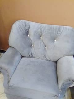 7 seater sofas condition 10/9  good condition 0