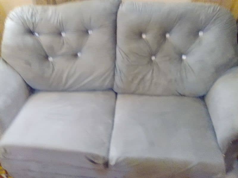 7 seater sofas condition 10/9  good condition 2