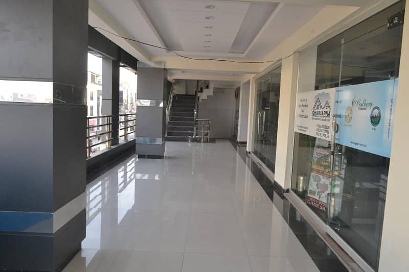 Luxurious Brand New Offices For Rent In PWD Housing Sheme - Ideal For VariousBusinesses! 8